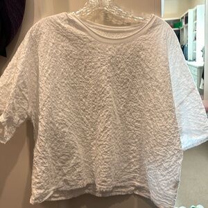 Labo Art white crinkle shirt size 0 (as in 0,1,2)